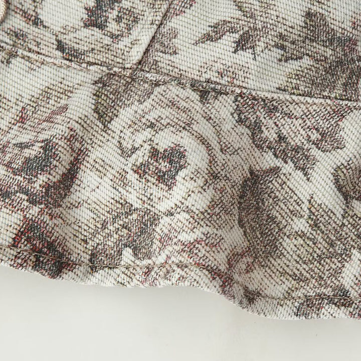 Damen Taillierte Jacquard-Jacke mit Stehkragen und Schößchen Echoarchiv