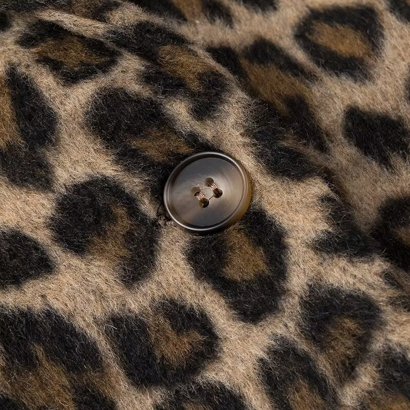 Damen Oversize‑Blazer im Leopardenprint mit Reverskragen und Pattentaschen Echo Archiv