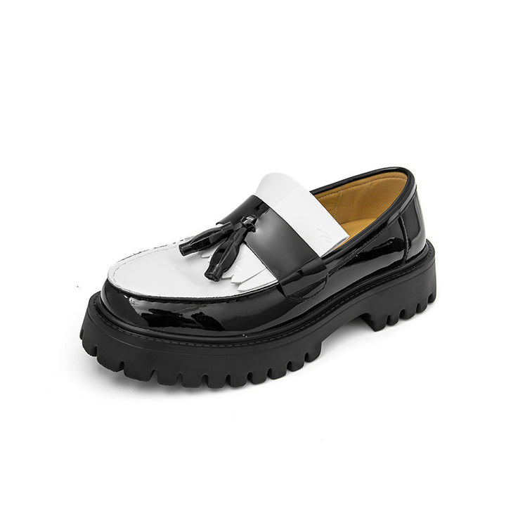 Damen Plateau-Brogue Derby mit markanter Profilsohle und Lacklederoptik Echo Archiv