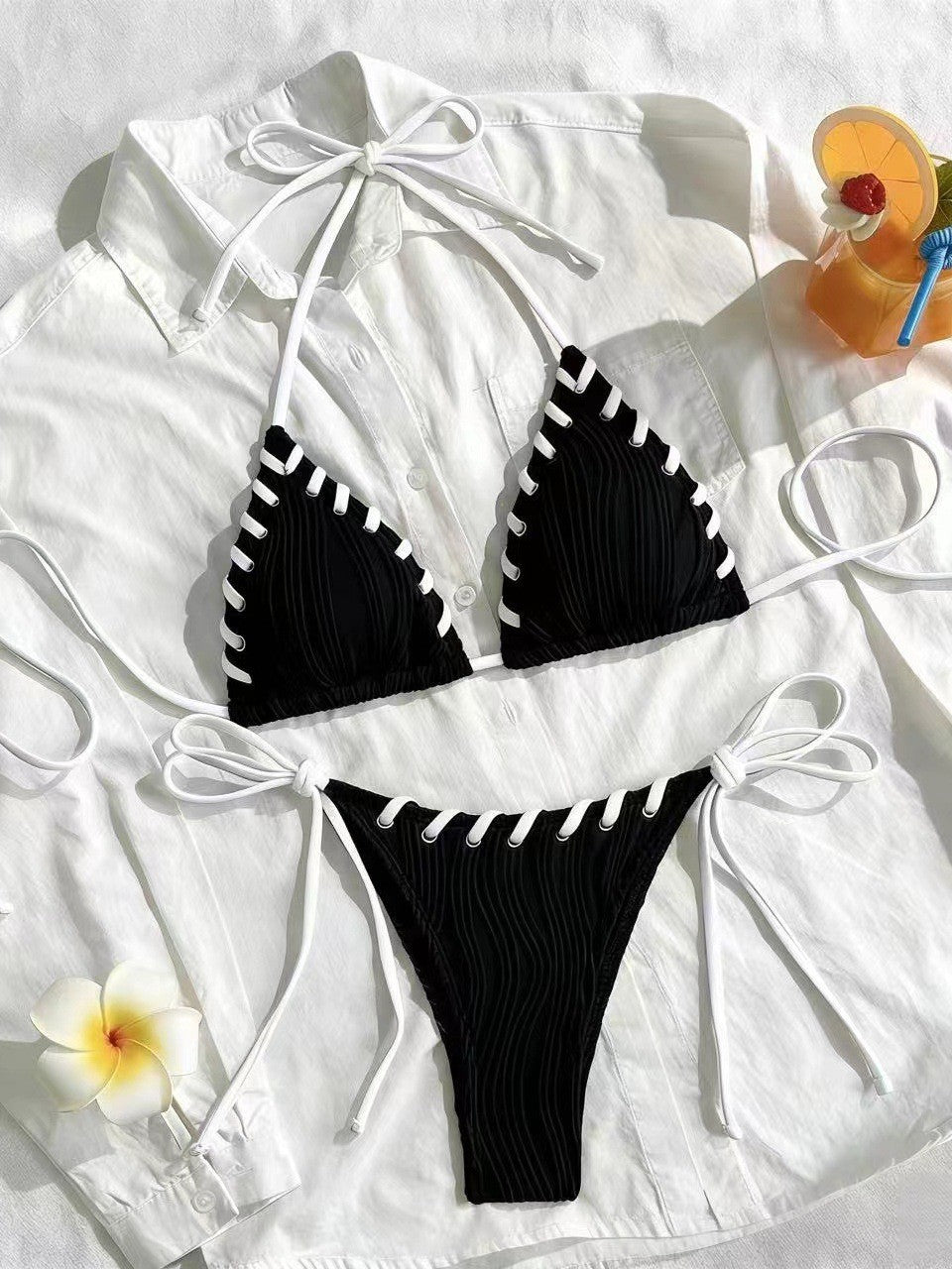 Damen Bikini-Set mit elegantem Rüschendesign und verstellbaren Trägern Echo Archiv