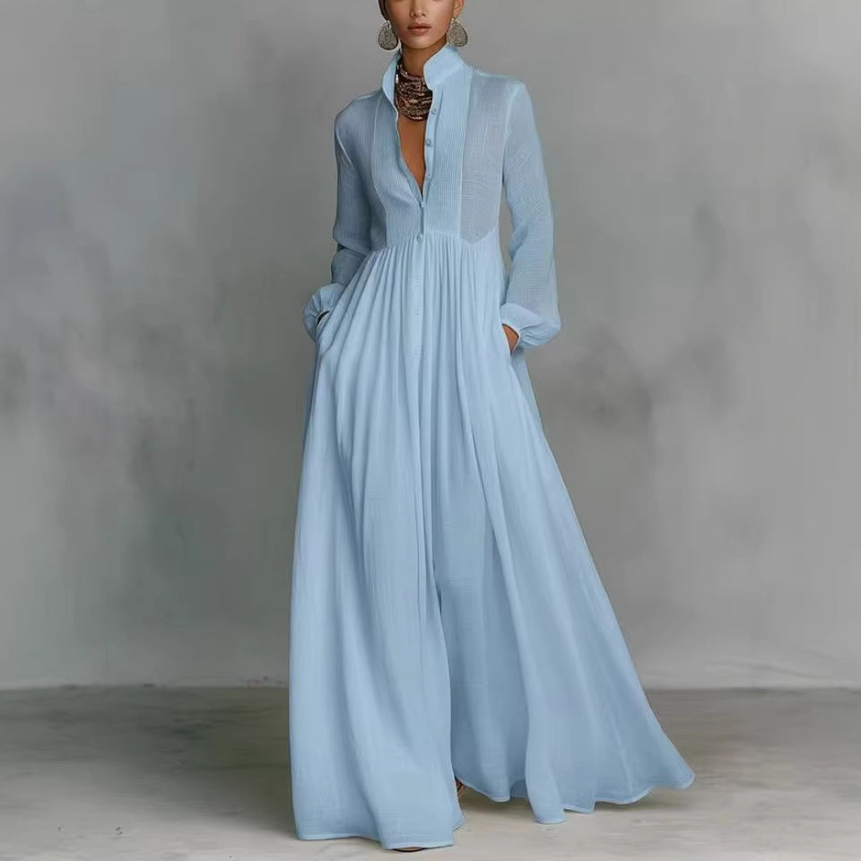 Damen Maxikleid mit Stehkragen, Knopfleiste und seitlichen Taschen Echoarchiv