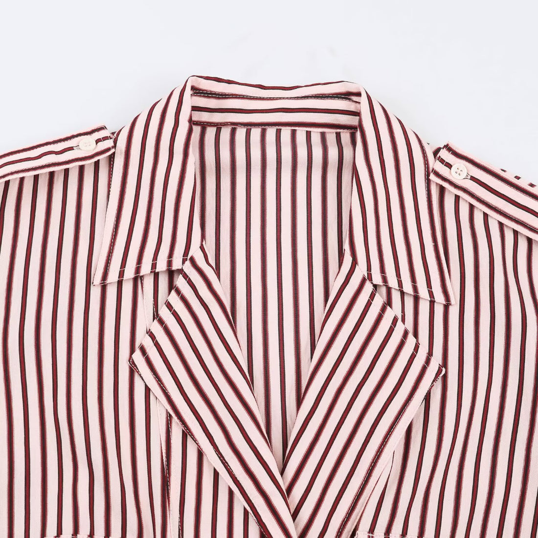 Damen Gestreifte Cropped-Blousonjacke mit Reverskragen, Pattentaschen und Gummizugsaum Echo Archiv