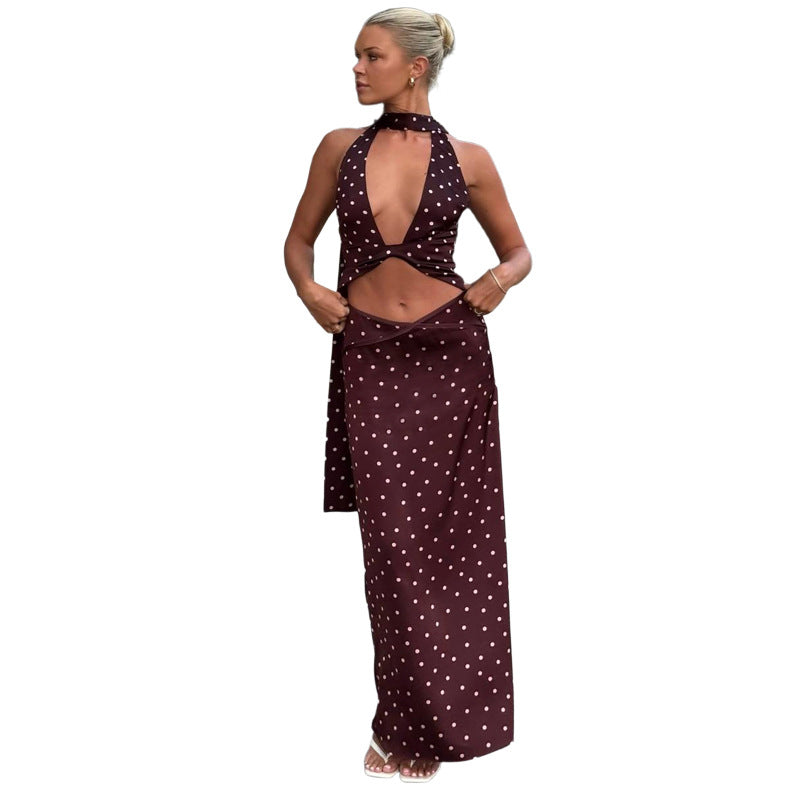 Damen Hochwertiges Maxi-Kleid mit elegantem Neckholder und Kreuzdetails Echo Archiv
