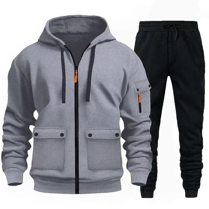 Herren sportlicher Jacke mit praktischen Taschen und Jogginghose Echoarchiv