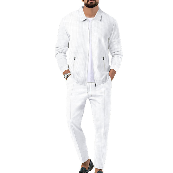 Herren lässiger Sportanzug mit modernem Design und atmungsaktiven Materialien Echoarchiv