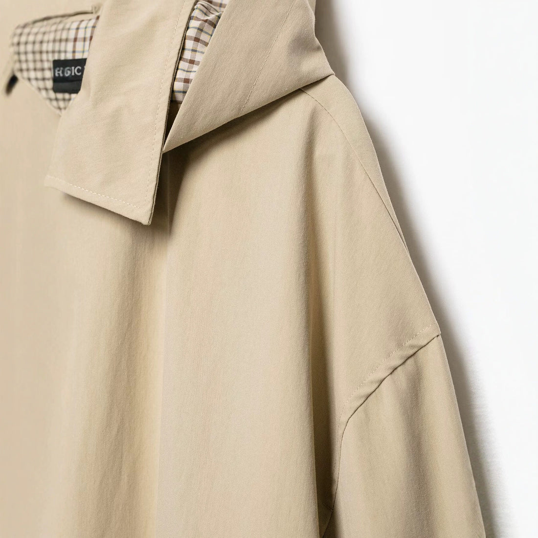 Damen Leichte Kapuzen‑Übergangsjacke im Oversize‑Cropped‑Schnitt mit Kordelzug Echoarchiv