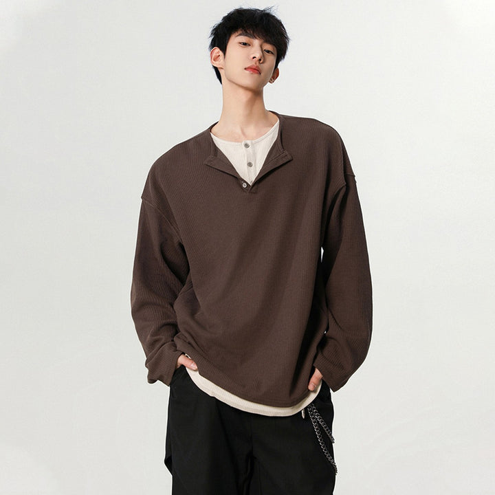 Herren Modisches Oversized-Henley-Shirt mit strukturierter Oberfläche Echoarchiv