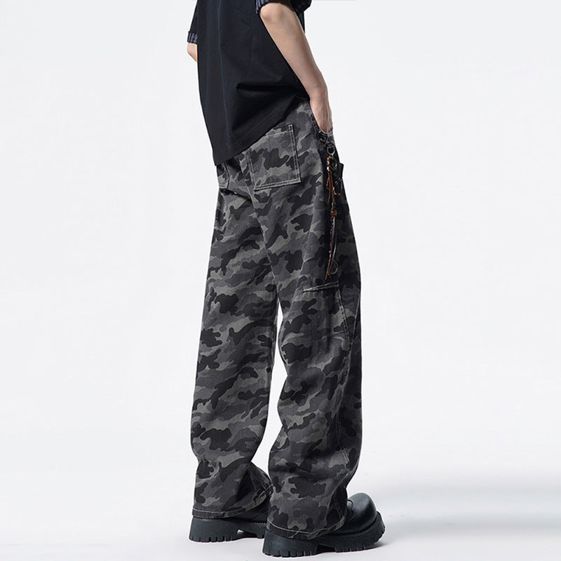 Herren Relaxed-Fit Camouflage-Denimhose mit extra weitem Bein Echo Archiv