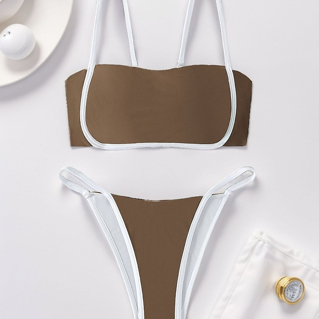 Damen Bandeau Bikini mit hohem Beinausschnitt und verstellbaren Trägern Echo Archiv