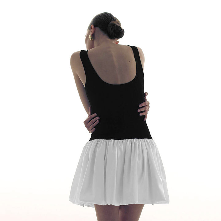 Damen Sportives Mini-Kleid mit lässigem Schnitt und voluminösem Rock Echo Archiv