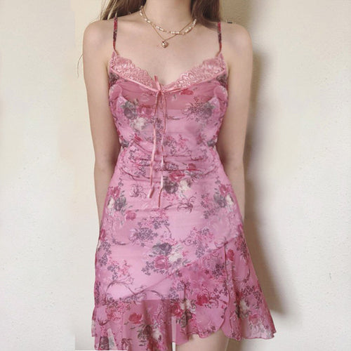 Damen verführerisches Nachthemd mit romantischen Spitzenakzenten und floralem Design Echo Archiv