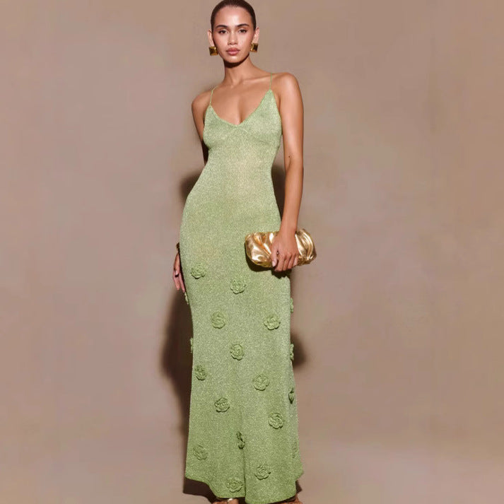 Damen Elegantes Maxikleid mit funkelnden Blütenapplikationen Echo Archiv