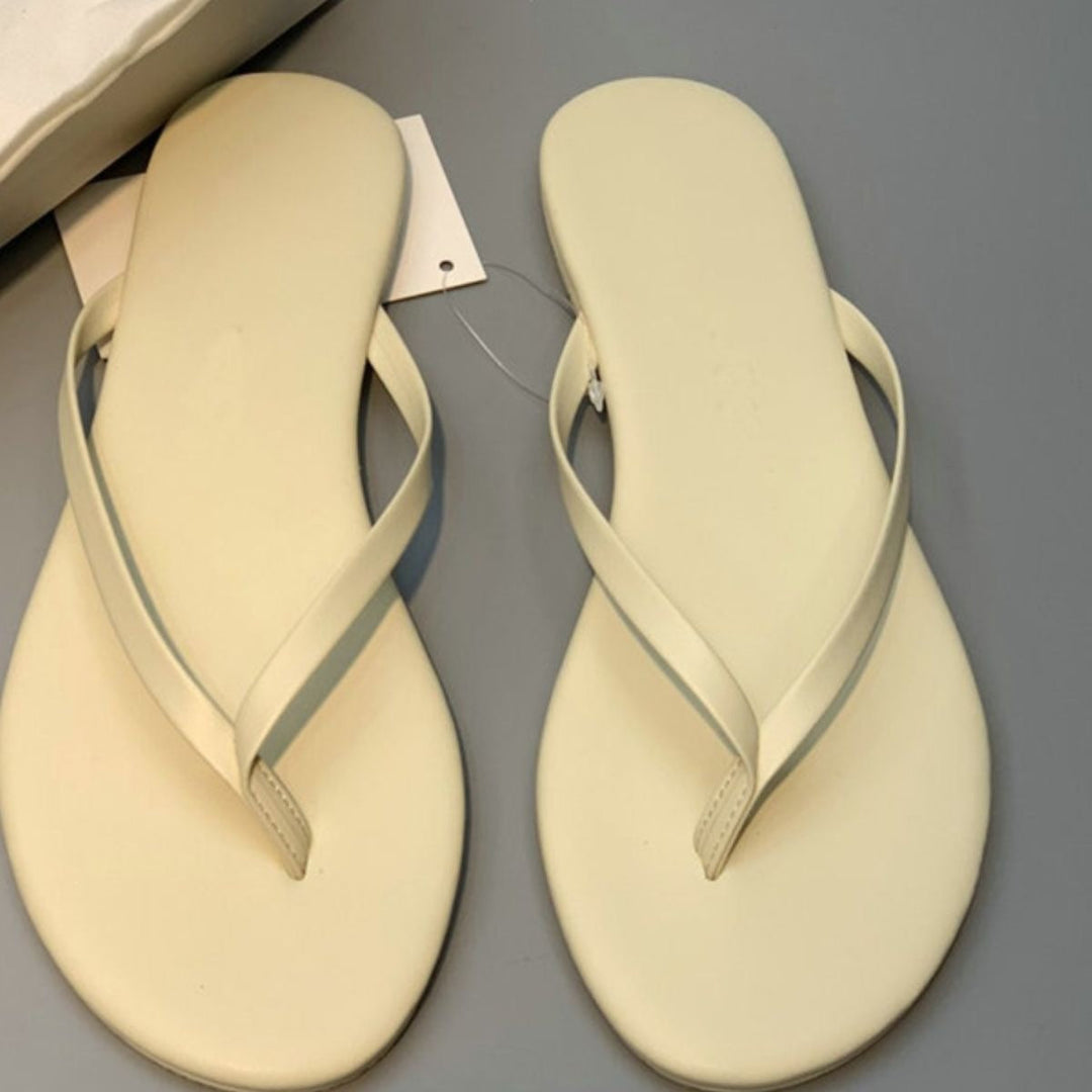 Damen stilvolle Flip-Flops mit glänzendem Riemendesign Echoarchiv