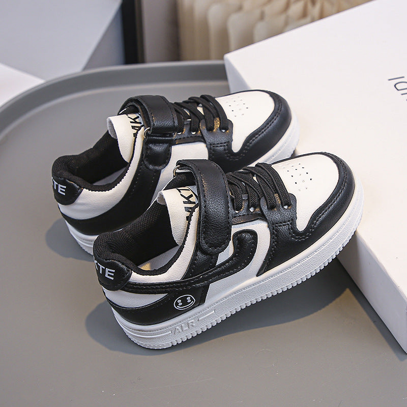 Damen Komfortable Sneakers mit praktischem Klettverschluss Echo Archiv