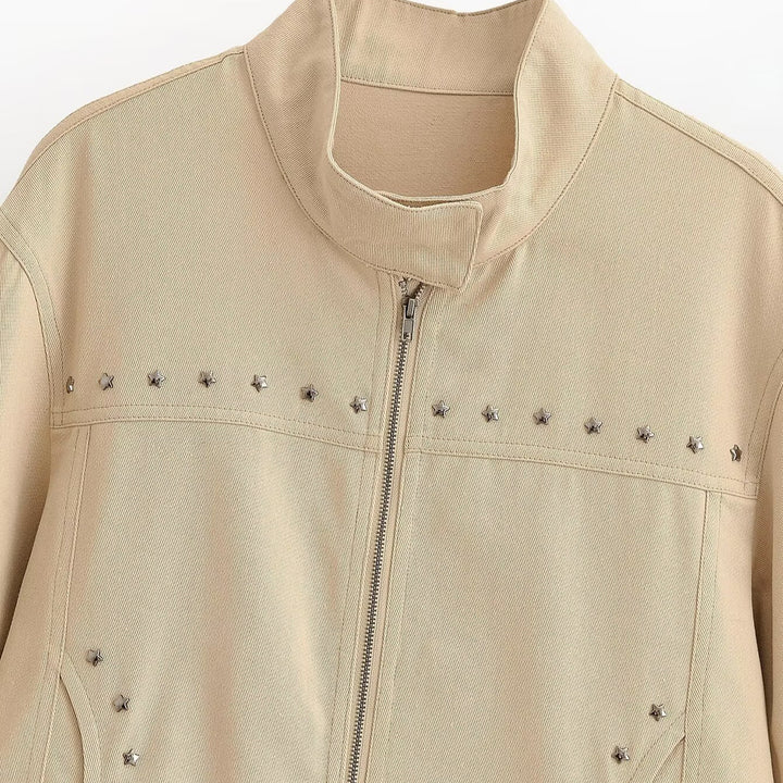 Damen Kurzjacke aus Kunstleder mit Nietenbesatz und Stehkragen Echo Archiv