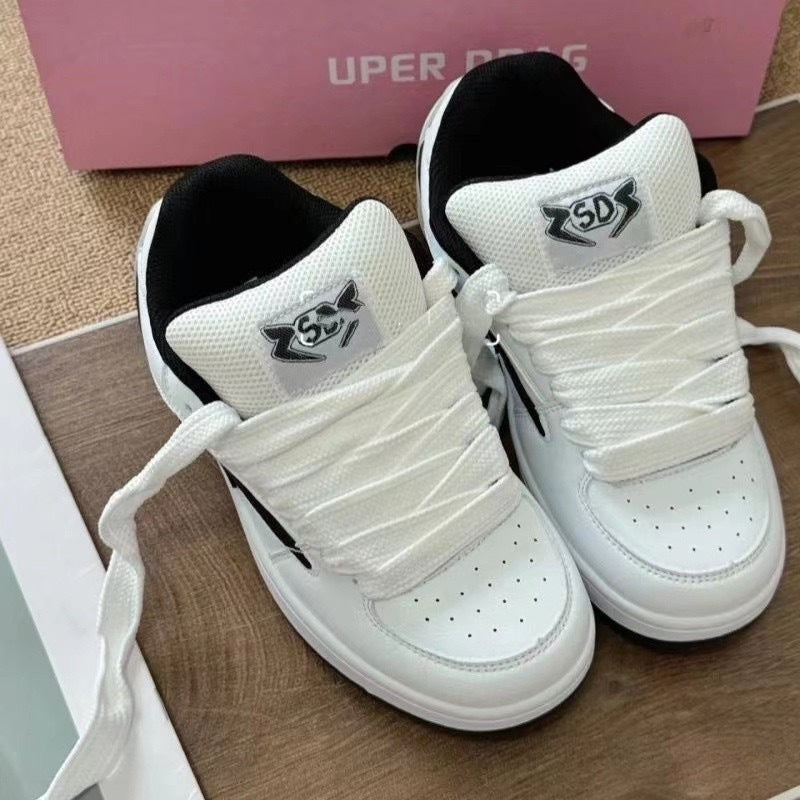 Damen Sportliche Sneakers mit dämpfendem Komfort und strapazierfähigem Obermaterial Echo Archiv