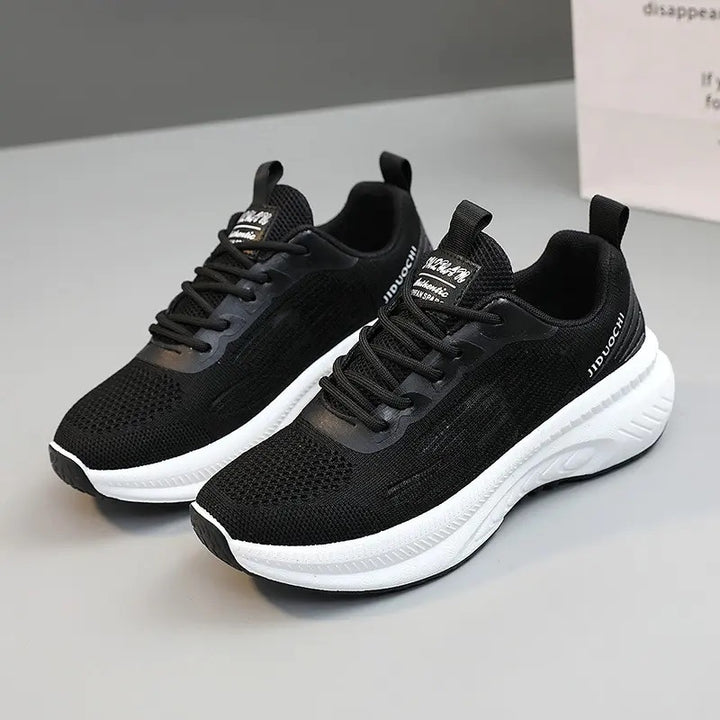 Herren Sportliche Laufschuhe mit dämpfender Sohle Echoarchiv