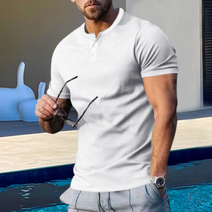 Herren Kurzarm-Henley-T-Shirt mit praktischem Knopfdesign und körperbetonter Passform Echoarchiv