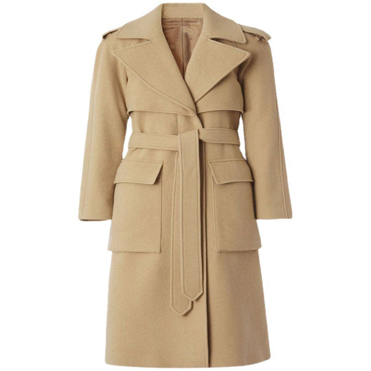 Damen Midilanger Wollmix-Longcoat mit doppelter Schulterpasse, Pattentaschen und dezenter Taillierung Echoarchiv