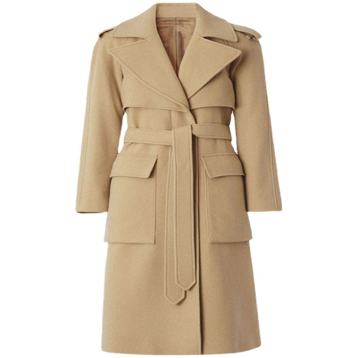 Damen Midilanger Wollmix-Longcoat mit doppelter Schulterpasse, Pattentaschen und dezenter Taillierung Echoarchiv