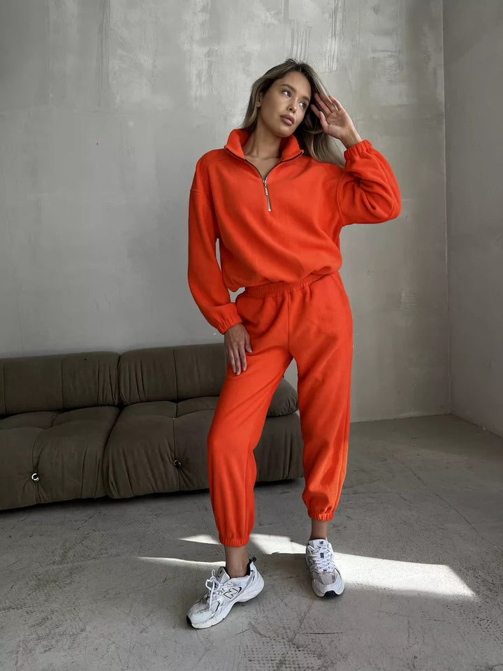Damen lässiges Fleece-Jogginganzug Set mit Stehkragen und halbhohem Reißverschluss – Avérine