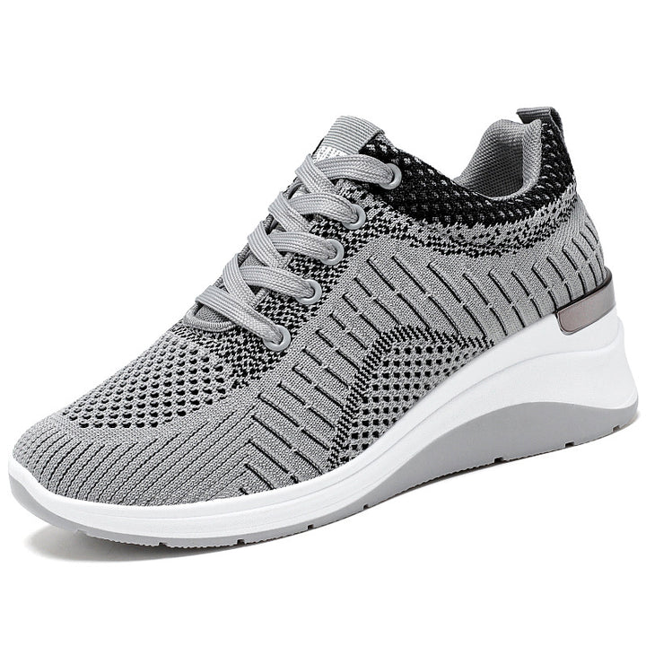 Damen nan gestrickter Keil-Sneaker mit atmungsaktivem Strick-Obermaterial, gepolstertem Komfortfußbett und rutschfester Profilsohle Echo Archiv