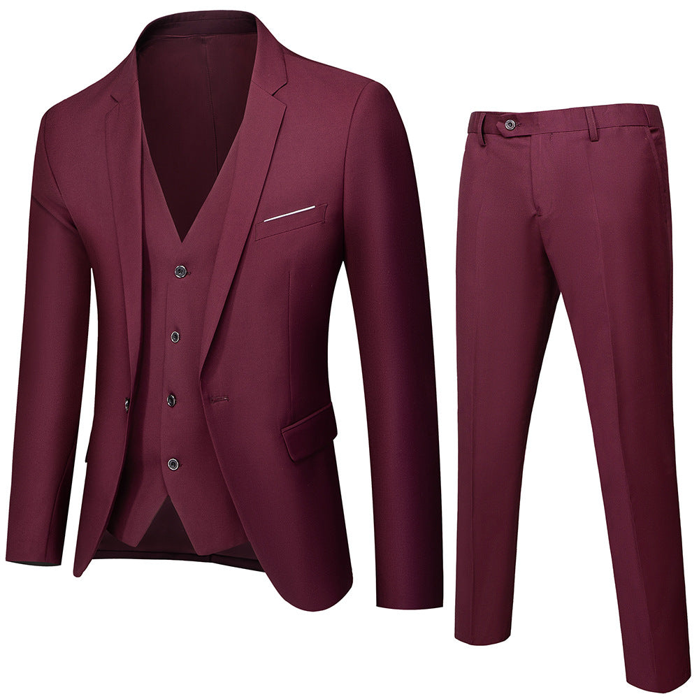 Herren nan dreiteiliges Business-Anzugset mit tailliertem Einreiher-Sakko, schmal geschnittener Weste und elegant geschnittener Anzughose Echo Archiv