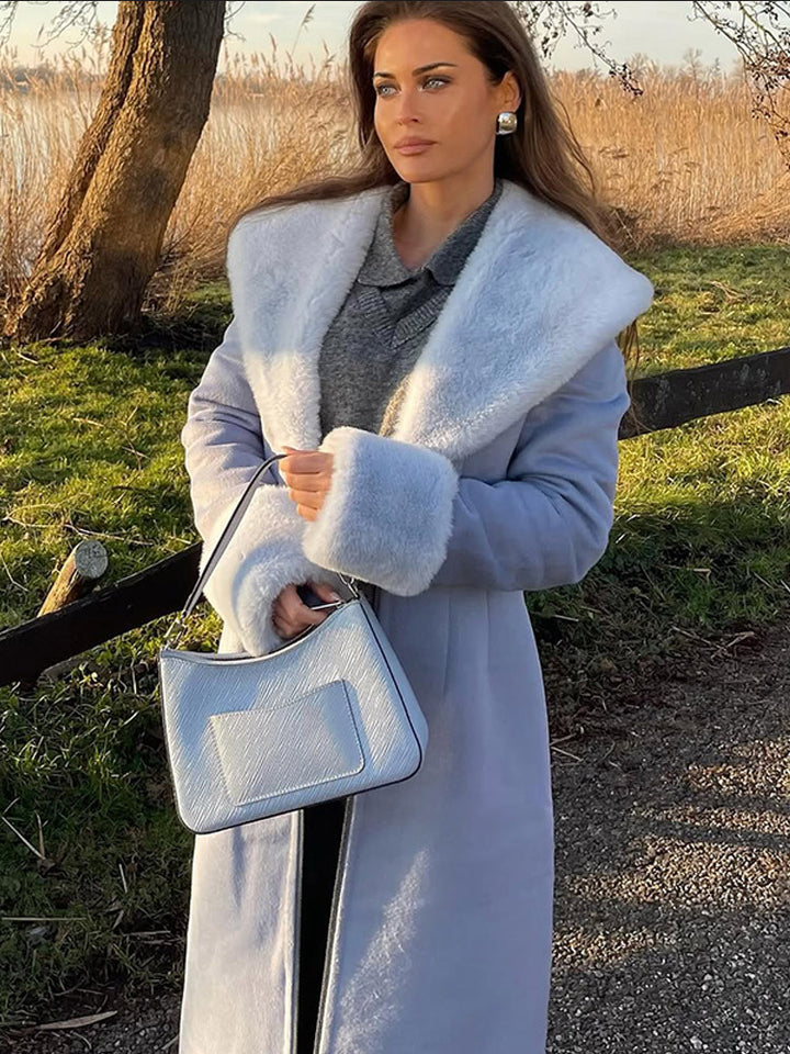 Damen Eleganter lang geschnittener Mantel aus Velours‑Optik mit voluminösem Kunstfell‑Schalkragen Echoarchiv