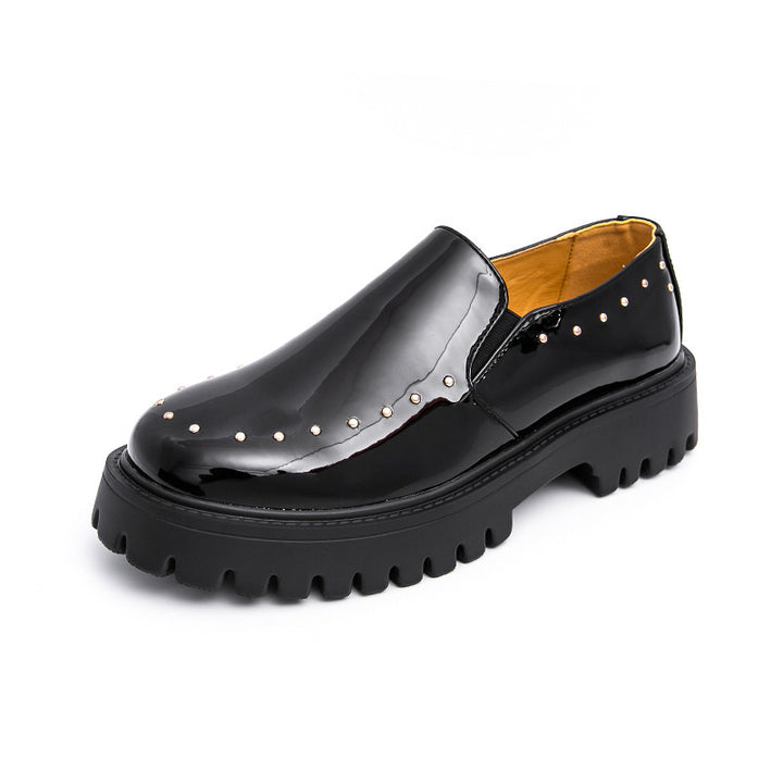 Damen Plateau-Brogue Derby mit markanter Profilsohle und Lacklederoptik Echo Archiv