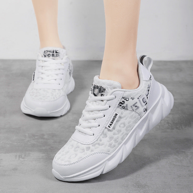 Damen nan modische City-Sneaker mit atmungsaktiver Netzoberfläche, gepolsterter Innensohle und geformter Leichtsohle Echo Archiv