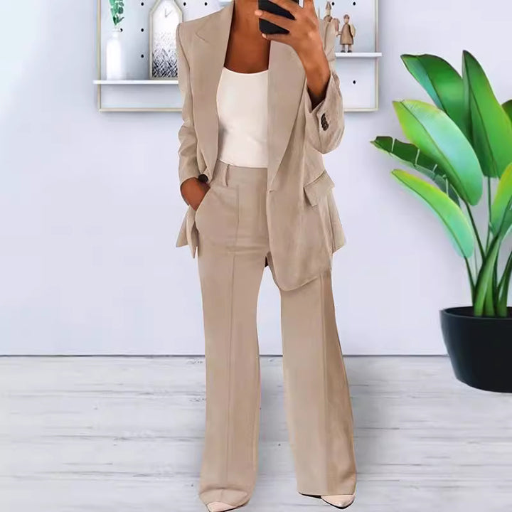 Damen nan bürotaugendes Hosenanzug Set mit weiter Hose und tailliertem Blazer Echo Archiv