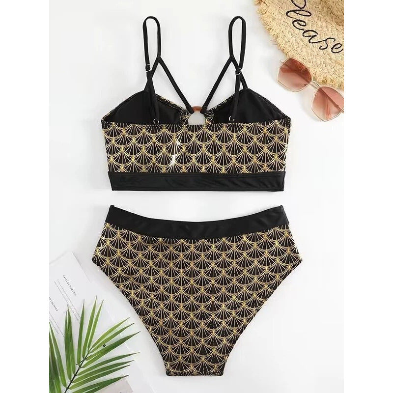 Damen Triangel-Bikini mit elegantem Schnitt und modischen Akzenten Echo Archiv