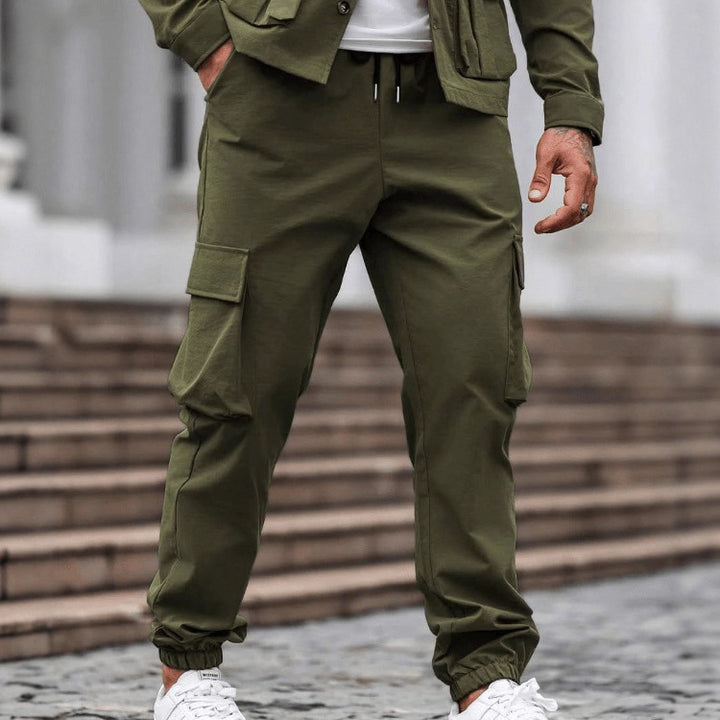 Herren Cargo-Jogginghose mit elastischem Bund und praktischen Taschen Echoarchiv