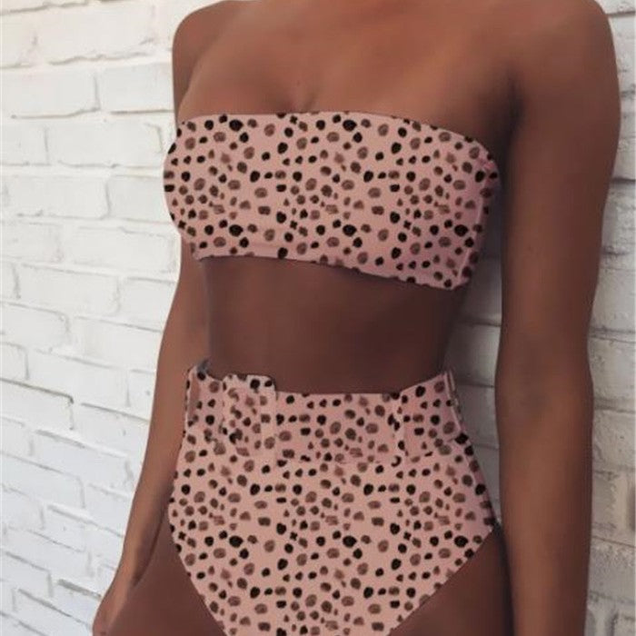 Damen Bandeau-Bikini-Set mit hoch taillierter Hose und trendigem Gürteldetail Echo Archiv