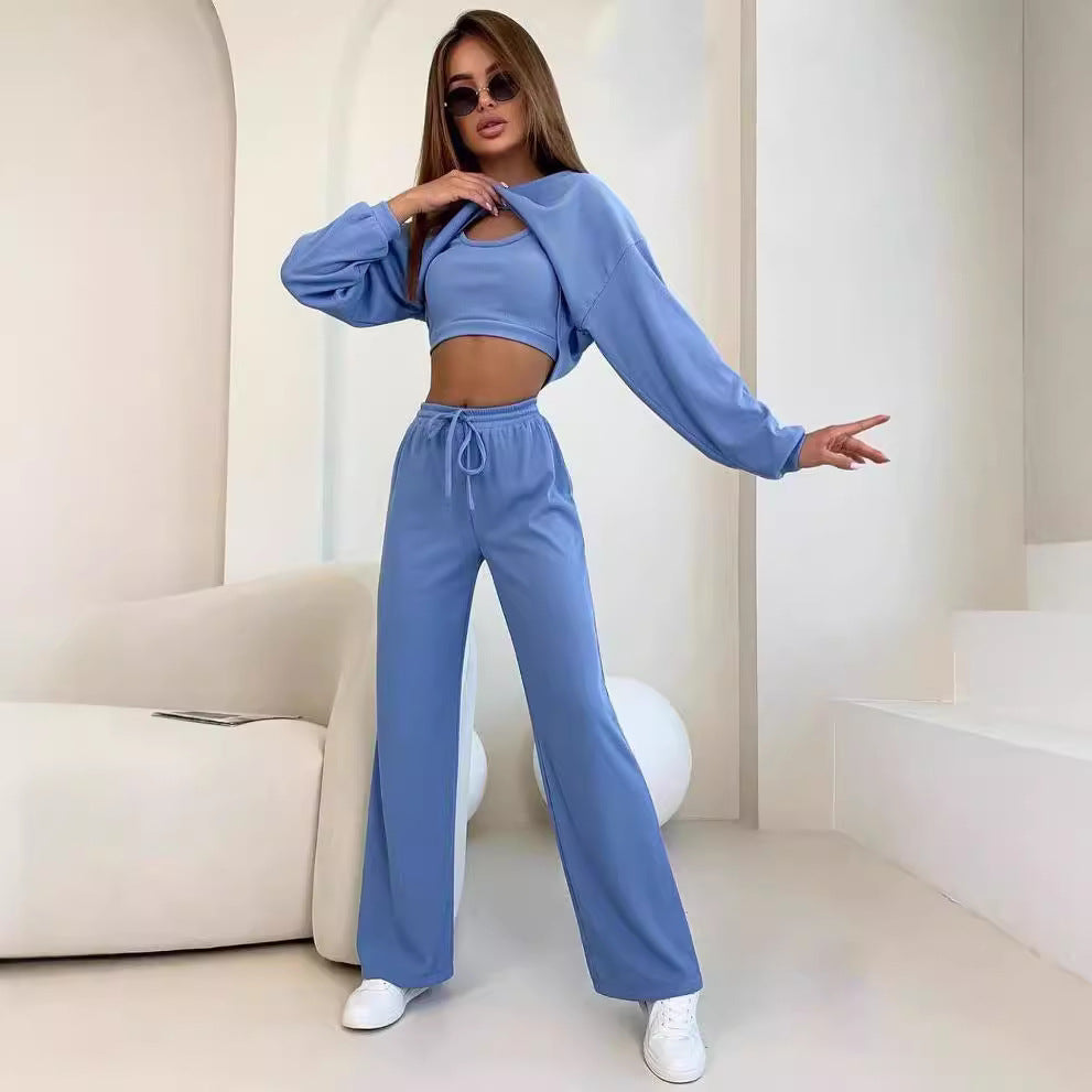 Damen Ripp-Lounge-Set mit Cut-Out Croptop, Oversize Cropped Pullover und High-Waist Jogginghose Echoarchiv