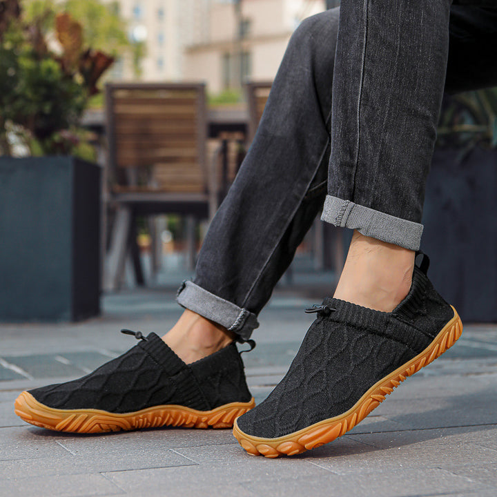 Herren gestrickte Slip-On Freizeitsneaker mit elastischem Schaft, Zuglasche und griffiger Gummisohle Echo Archiv