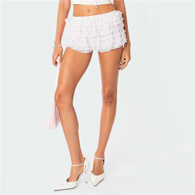 Damen Spitzen-Shorts mit voluminösen Rüschendetails Echo Archiv
