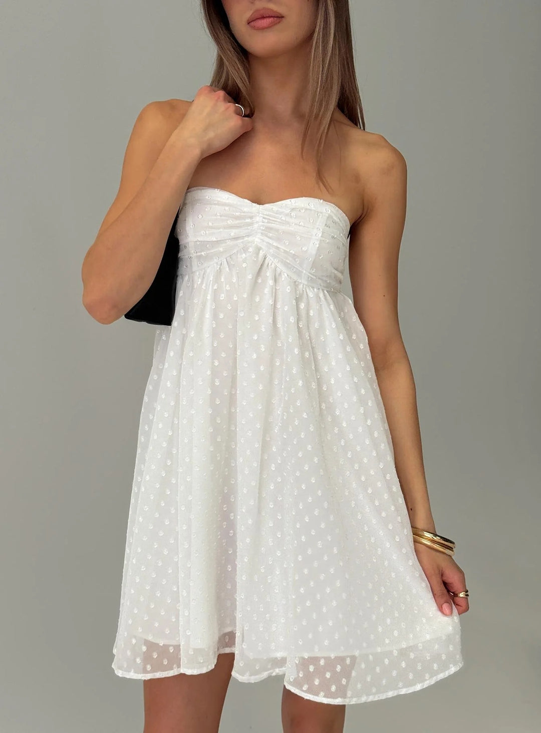 Damen Sommerliches Bandeau-Kleid mit zarten Punkten und luftiger Silhouette Echo Archiv