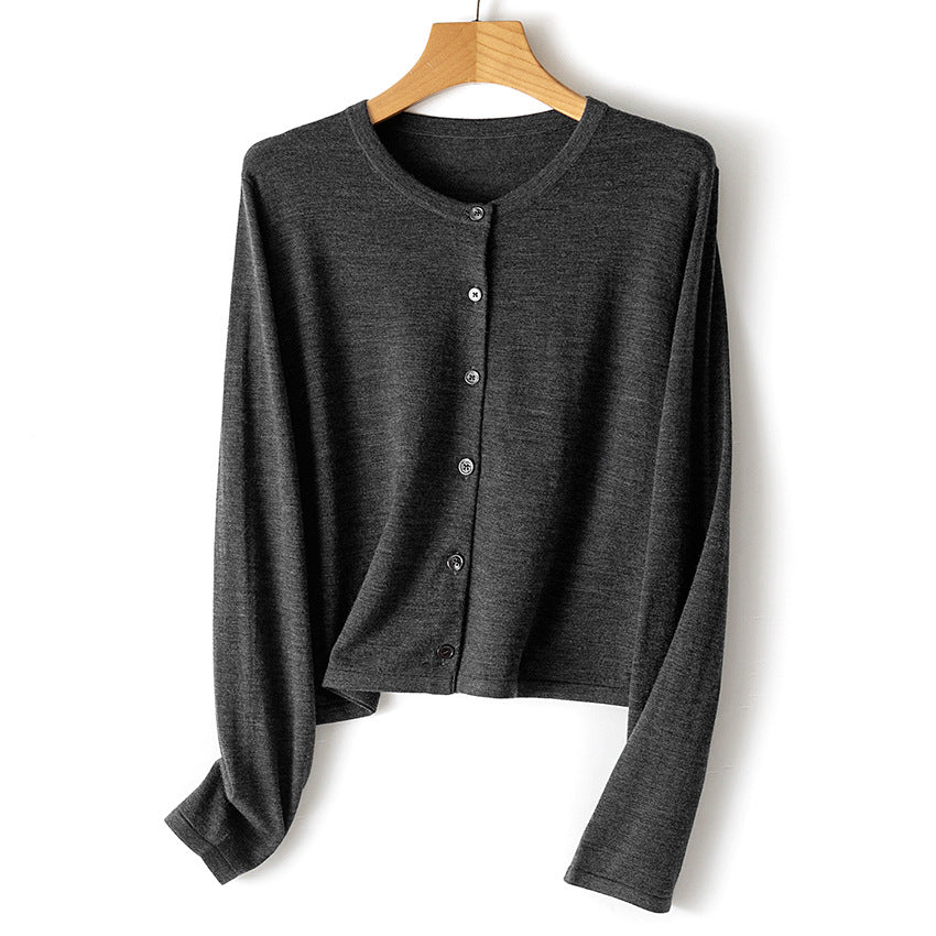 Damen leichte kurz geschnittene Feinstrick-Cardigan mit Rundhalsausschnitt und Knopfleiste Echoarchiv