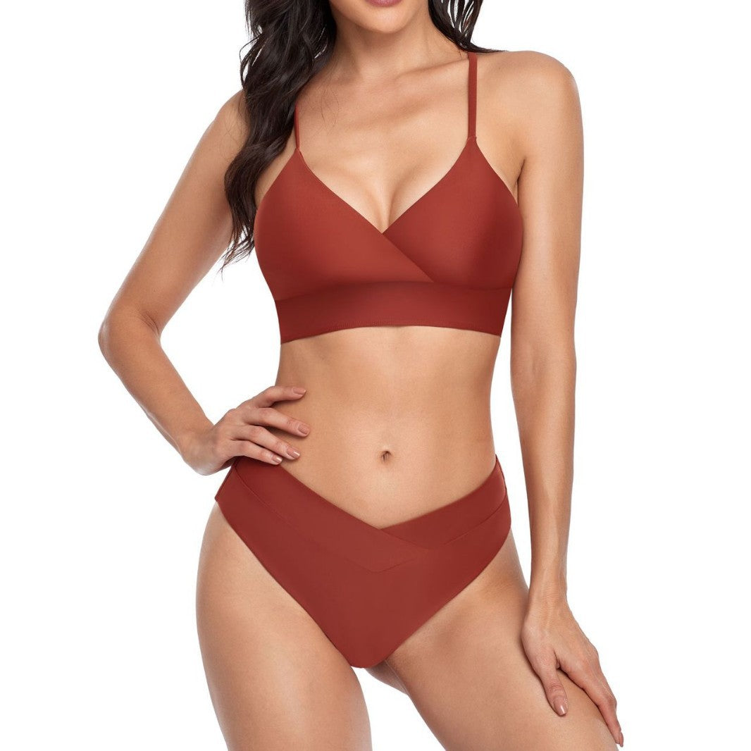 Damen Bikini-Set mit stilvollem Wickeloberteil und hoch geschnittenem Unterteil Echo Archiv