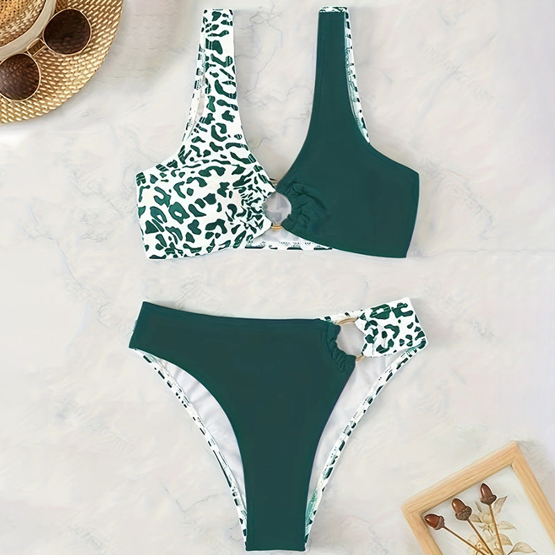 Damen Triangel-Bikini mit modischem Ringdetail und asymmetrischem Schnitt Echo Archiv