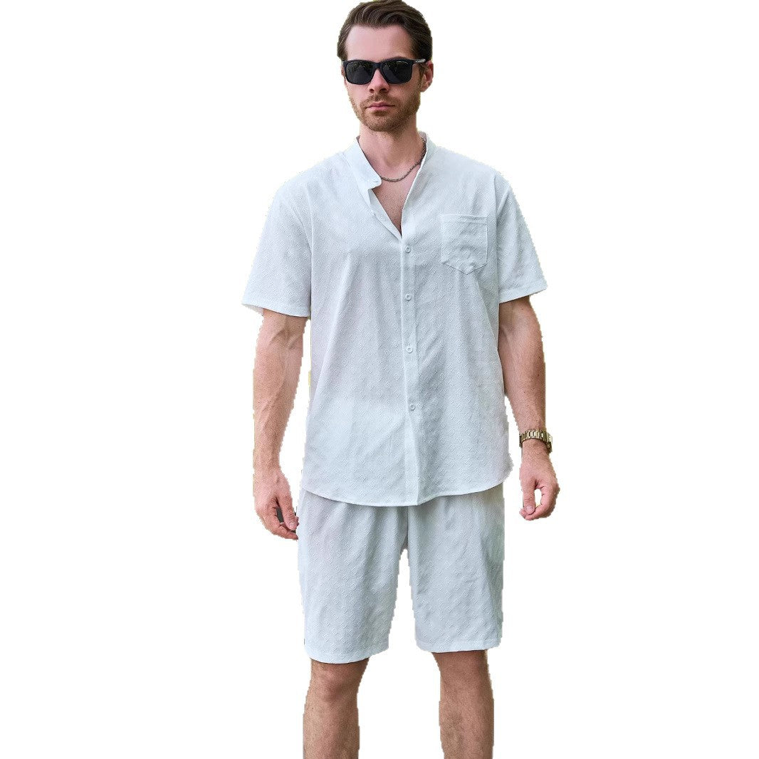 Herren modisches Freizeit-Set mit praktischer Brusttasche und modernem Schnitt Echoarchiv
