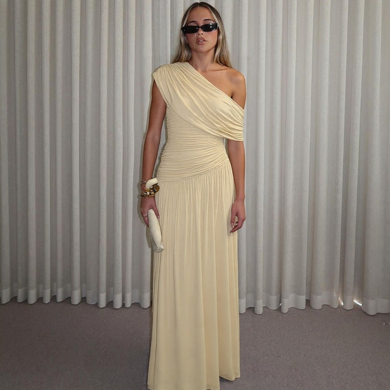 Damen Elegantes asymmetrisches Maxikleid mit Raffungen Echoarchiv