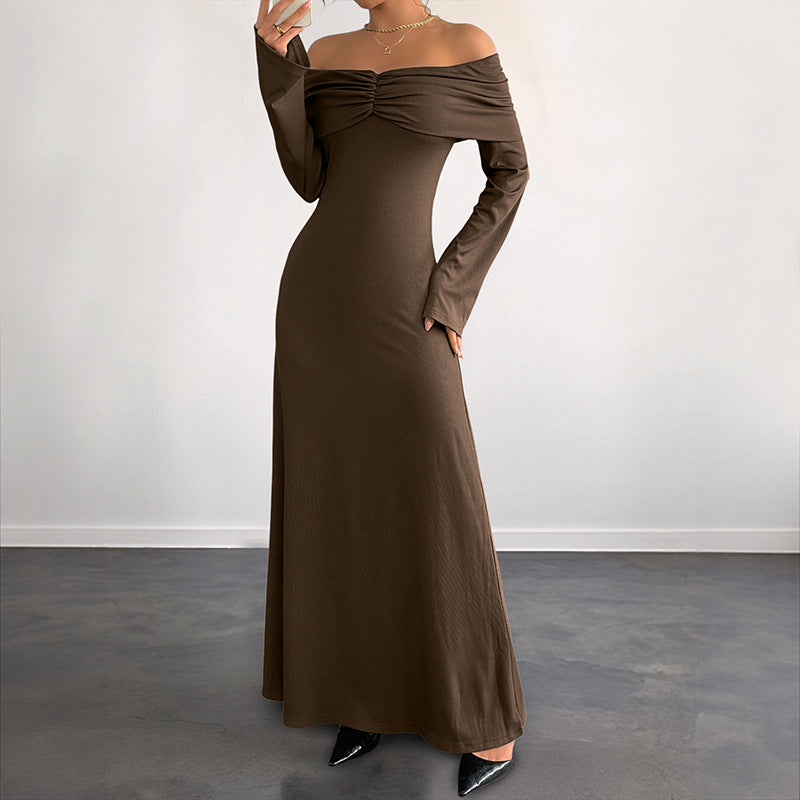 Damen Elegantes Off-Shoulder Maxikleid Echo Archiv
