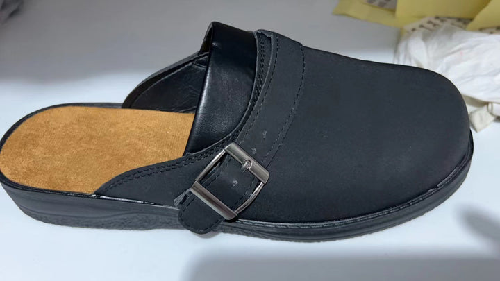 Herren Leder-Mule Clog mit verstellbarer Schnallenlasche und gepolstertem Komfortfußbett Echo Archiv