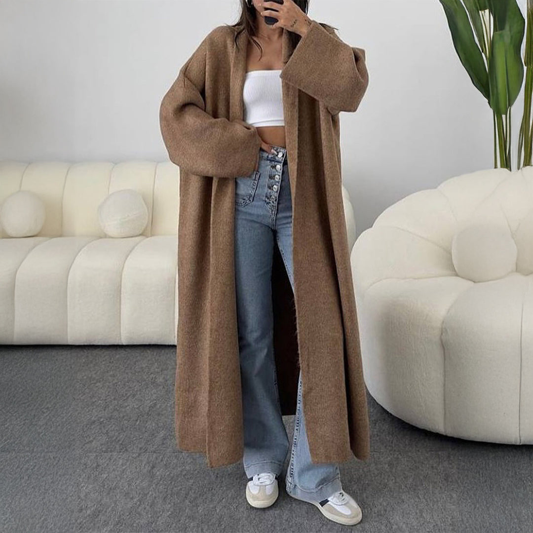 Damen extra-langer Oversize-Strickmantel mit offenem Schnitt, weiten Ärmeln und Kimonokragen – Veloura