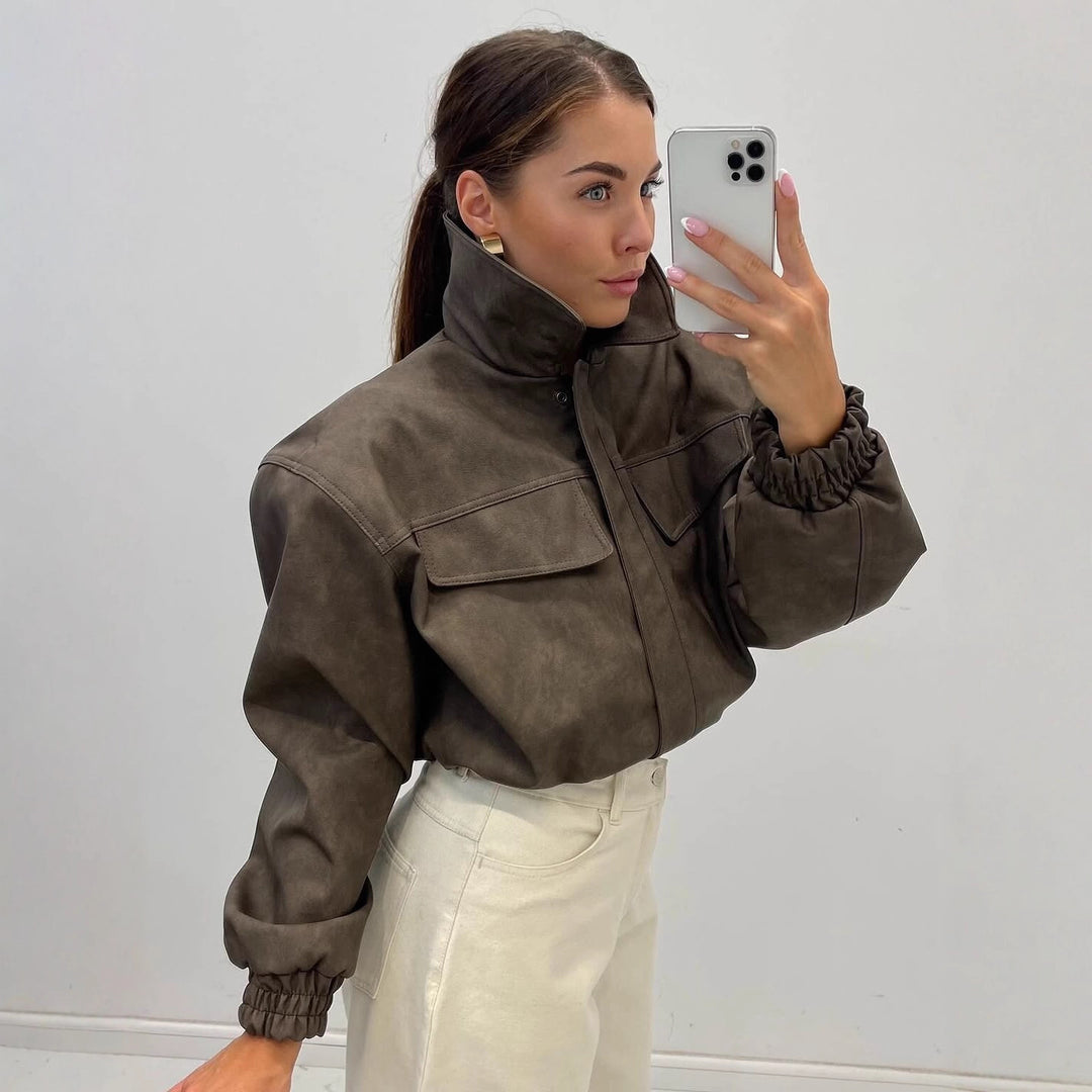 Damen Kurz geschnittene Kunstlederjacke mit aufgesetzten Brusttaschen Echoarchiv