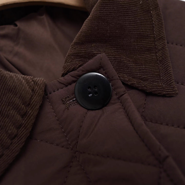 Damen Gesteppte Boxy‑Übergangsjacke mit Cordkragen und Pattentaschen Echoarchiv