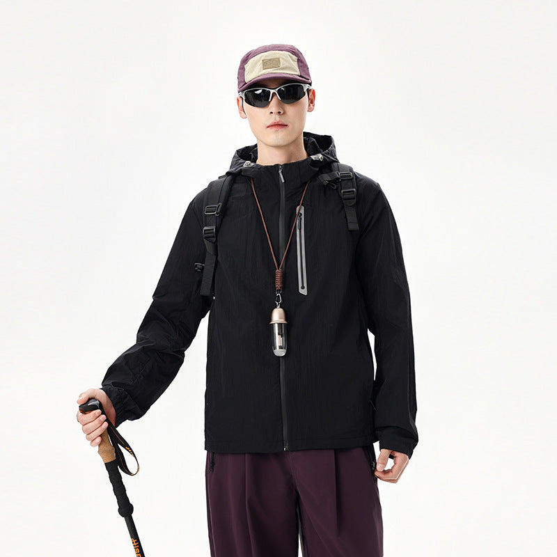 Herren Ultraleichte Packbare Regen- und Windjacke mit Kapuze, versteckter Brusttasche und wasserabweisendem Shell Echo Archiv