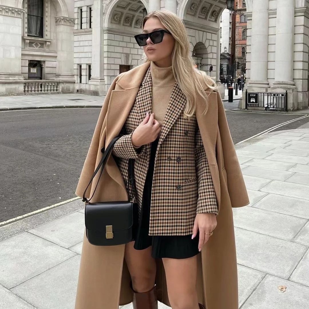 Damen Doppelreihiger Wollmix-Blazer im Glencheck/Hahnentritt mit leicht boxy Schnitt Echo Archiv
